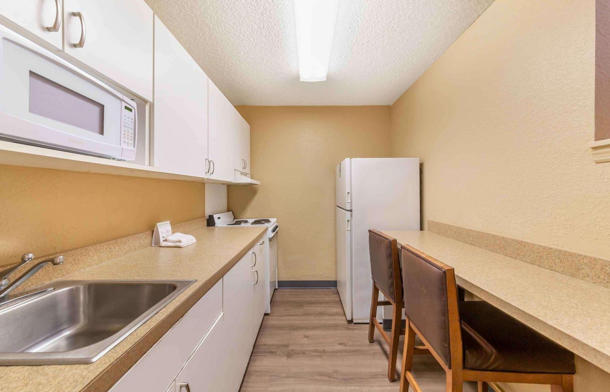 Extended Stay America Suites - Fort Lauderdale - Cypress Creek - Nw 6Th Way Exterior foto