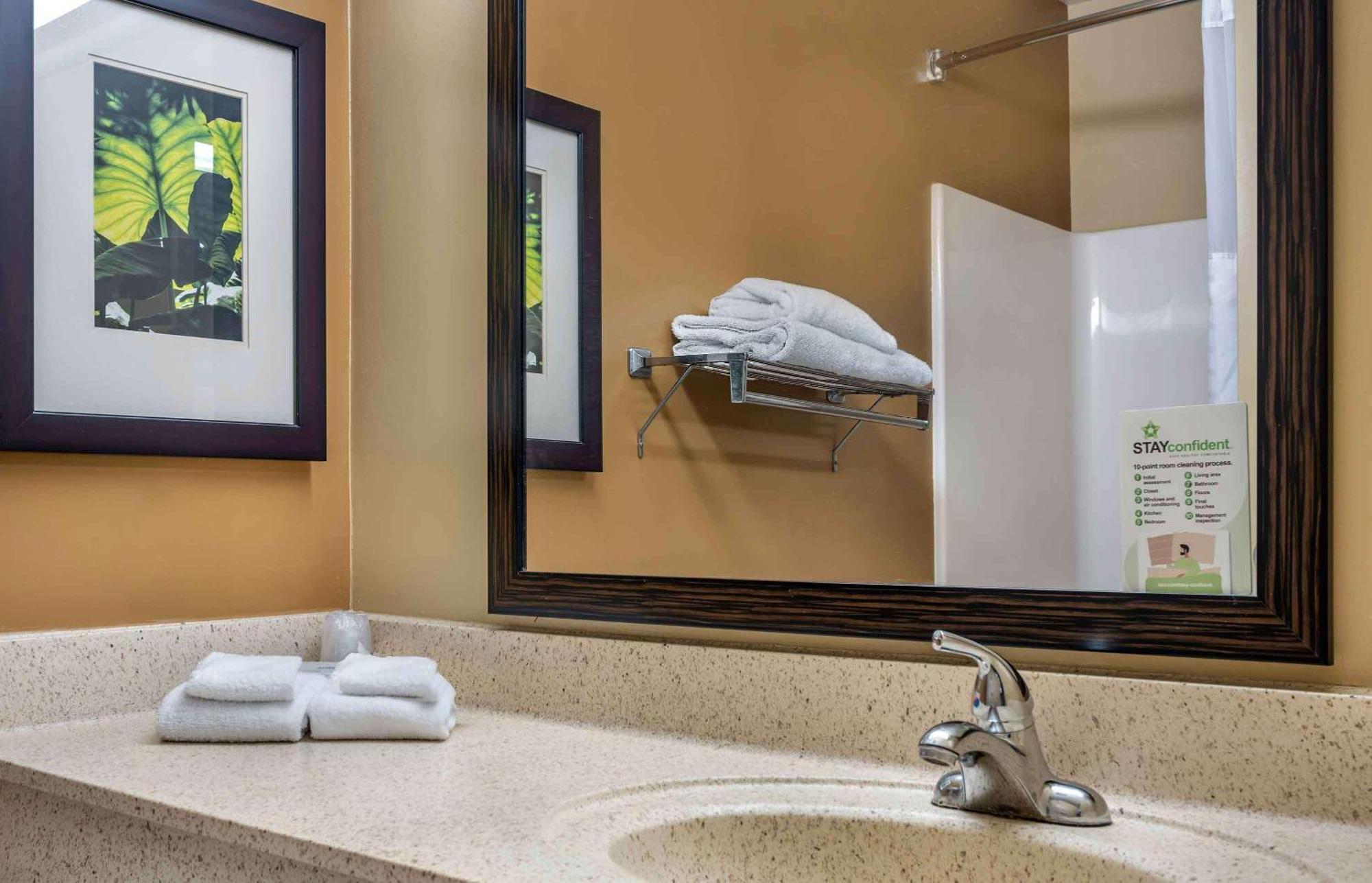 Extended Stay America Suites - Fort Lauderdale - Cypress Creek - Nw 6Th Way Exterior foto